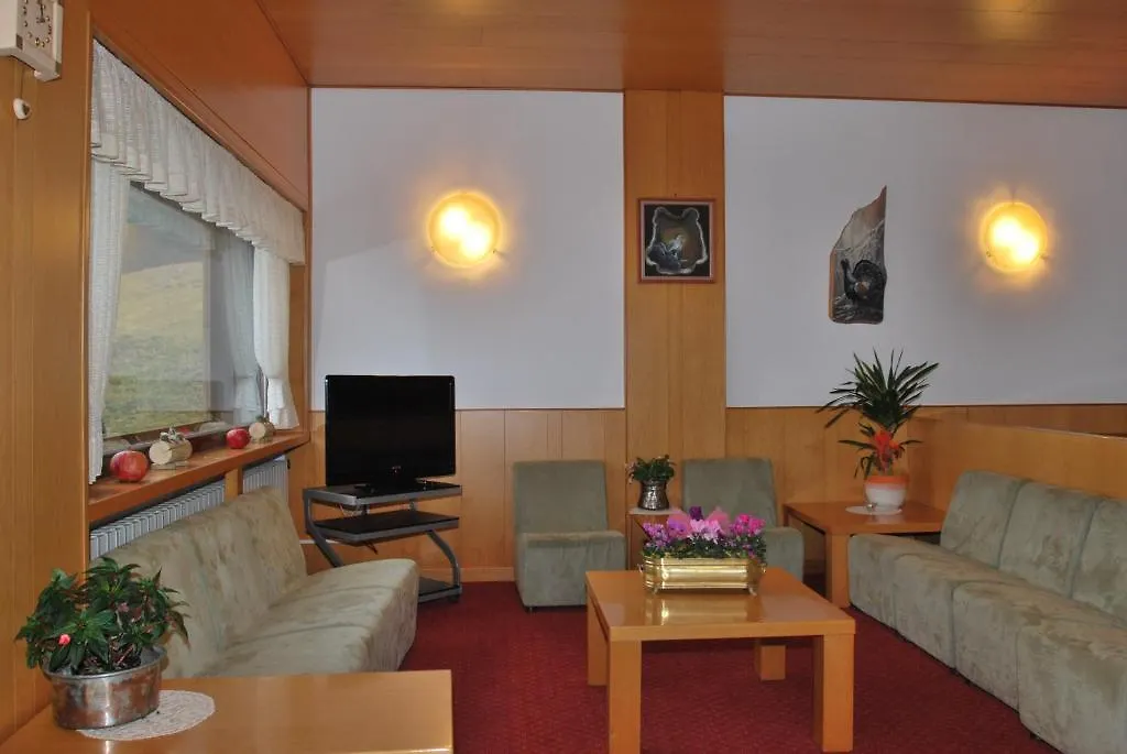 Hotel Mae Zoldo Alto 3*, Fusine (Belluno) Italy